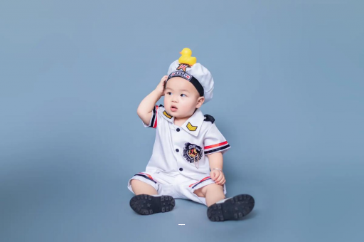 台湾宝宝老摇头怎么回事 台湾宝宝老摇头怎么回事